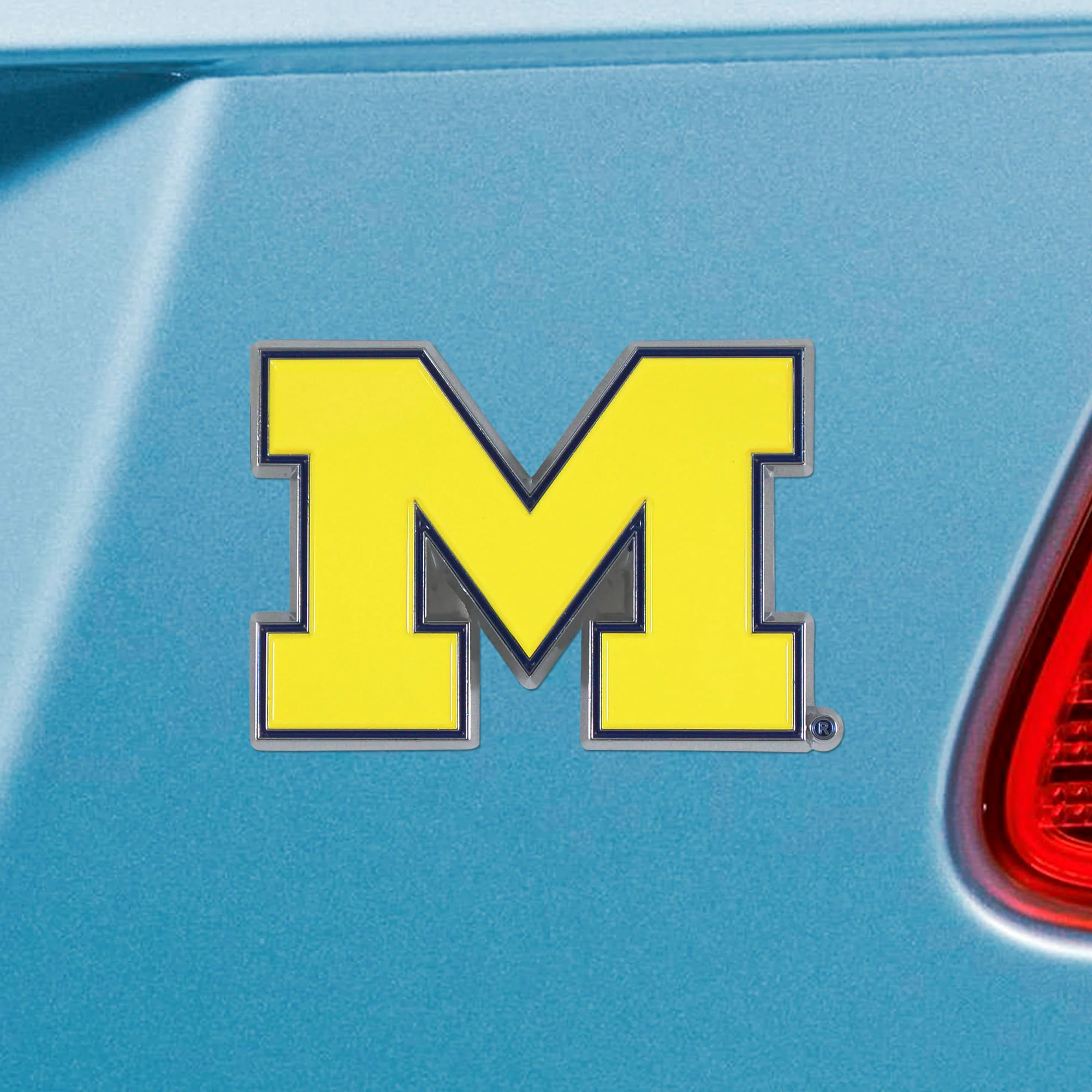 Michigan Wolverines Logo Yellow Auto Emblem - Image 2