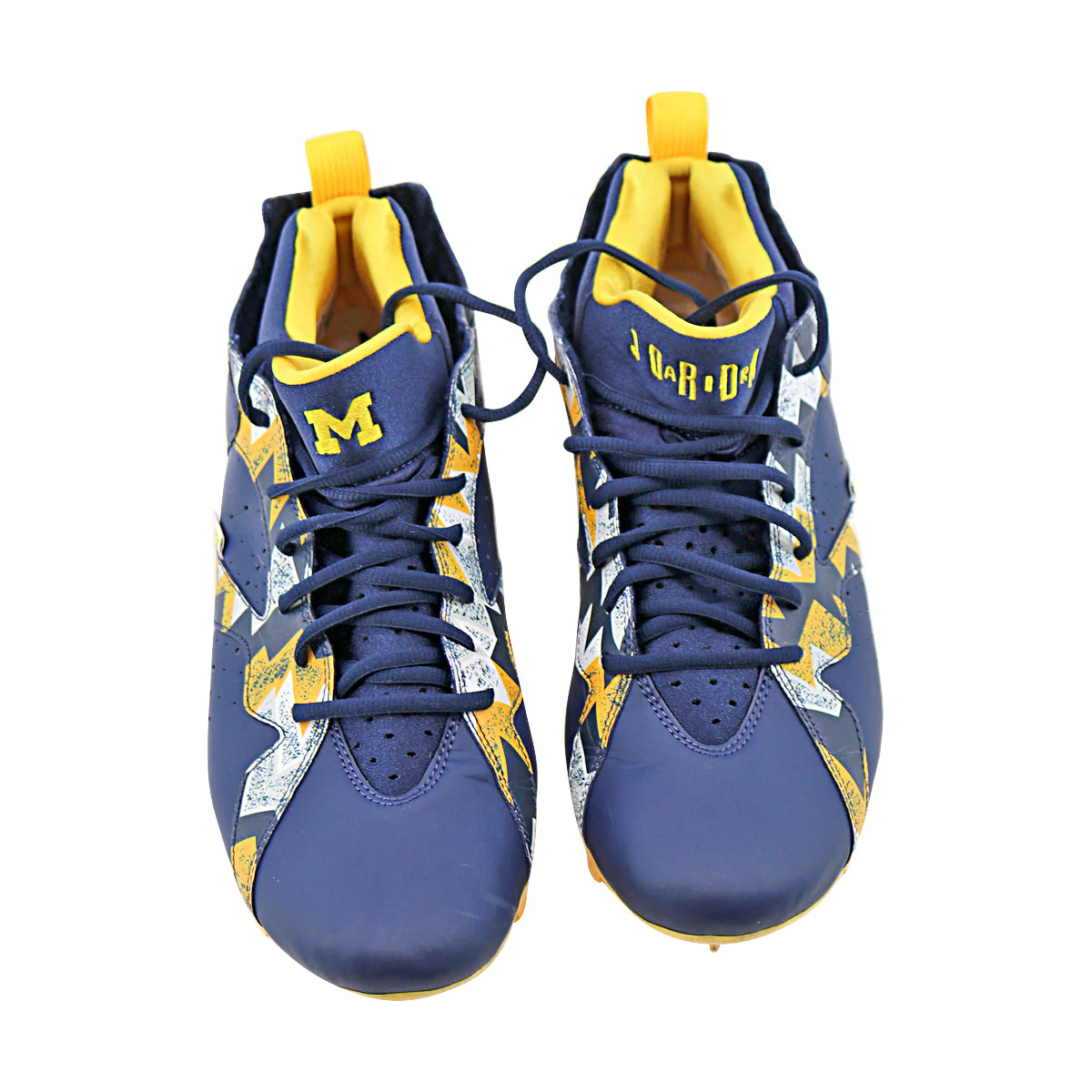 Michigan Wolverines Team Issued Jordan 7 Size 11.5 Player Exclusive Cleats - Image 4