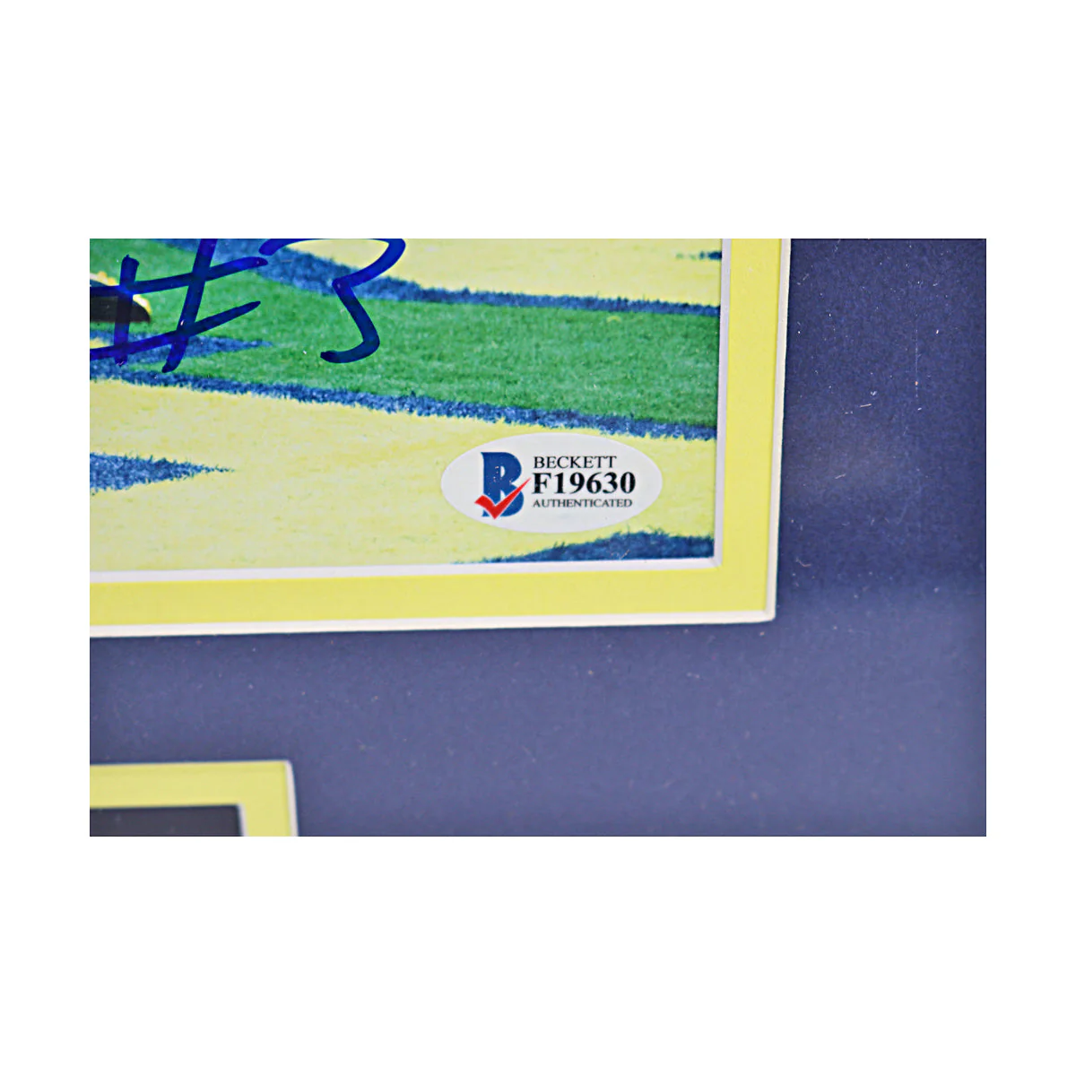 Rashan Gary Signed Michigan Wolverines 8x10 vs UCF Framed Photo (Beckett COA) - Image 3